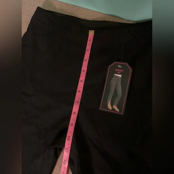 No Boundaries Millennium Skinny Pants Size Small (3 - 5) NWT - Picture 12 of 14